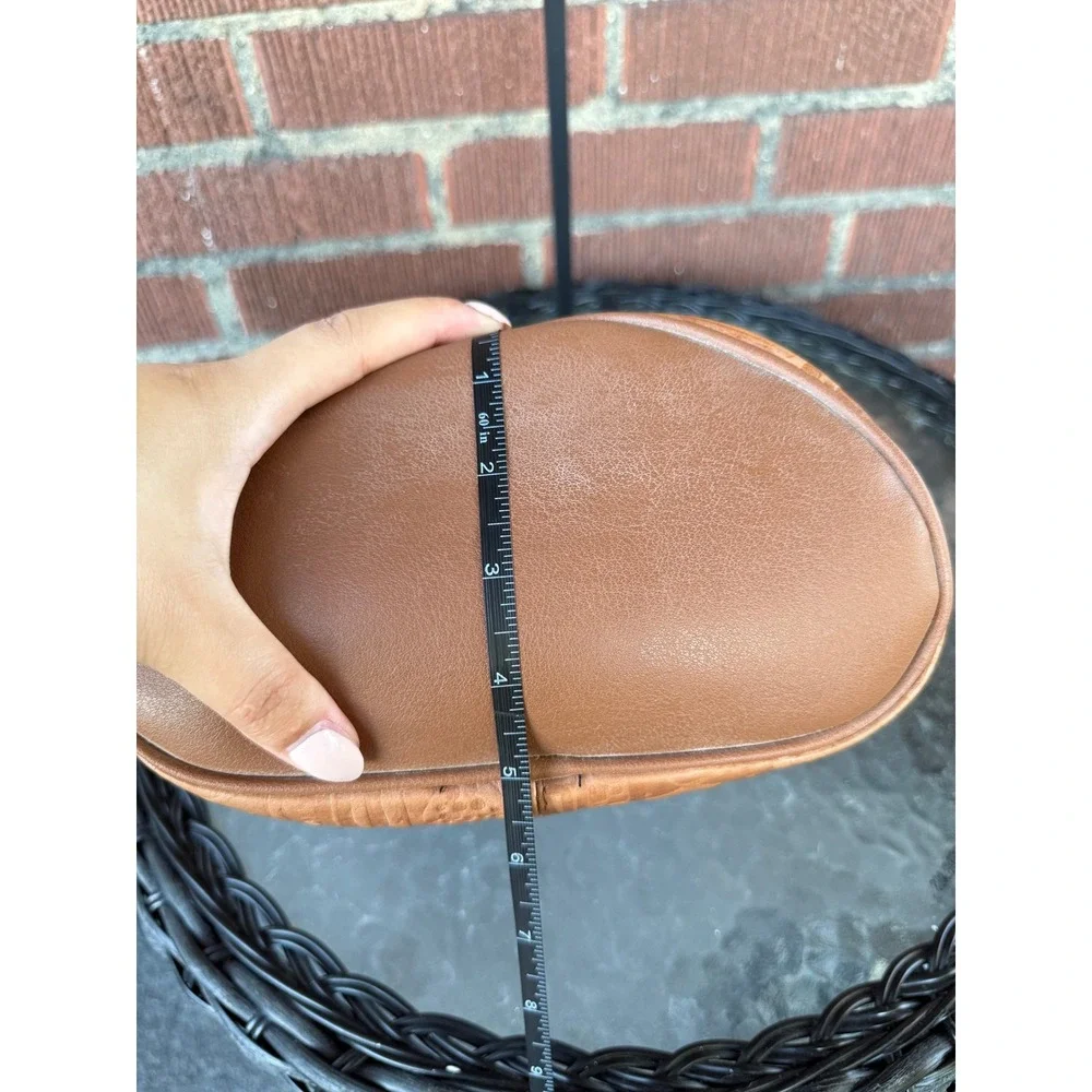 Vintage Tan Embossed Leather Elephant Tribal Crossbody Bucket Bag